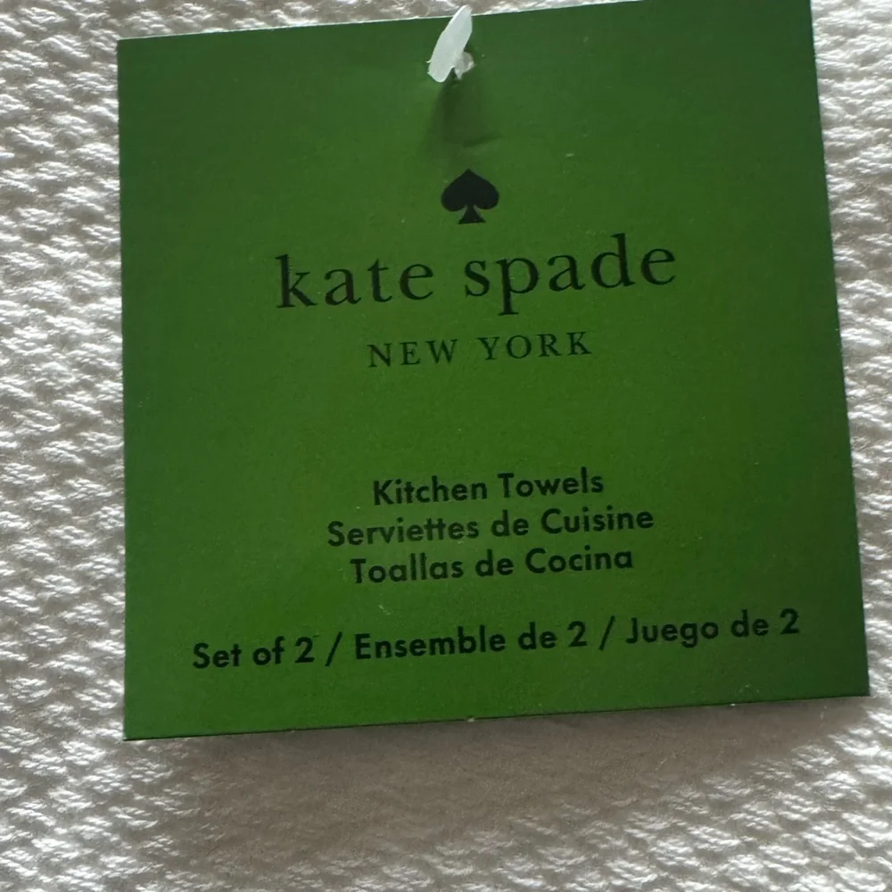 Kate Spade set of 2 Cocktail Kitchen Towels! See pic for angles,sizing & design!